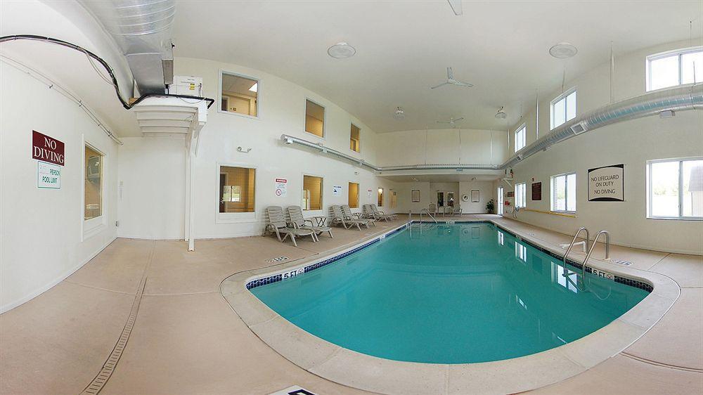 Comfort Lancaster County Inn 3*