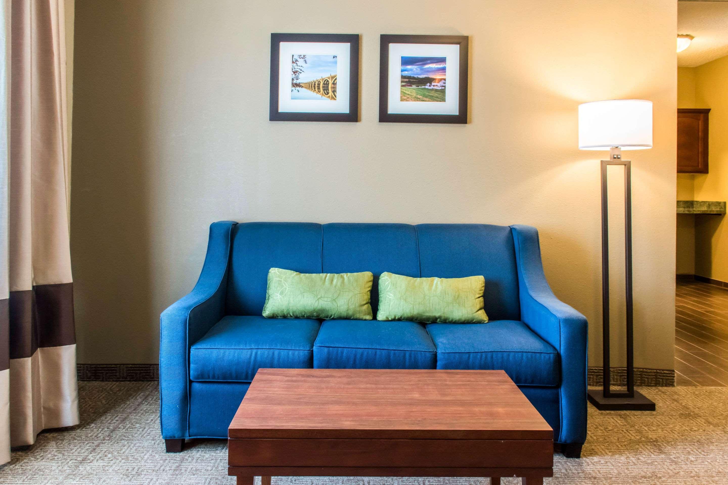 Comfort Lancaster County Inn Columbia