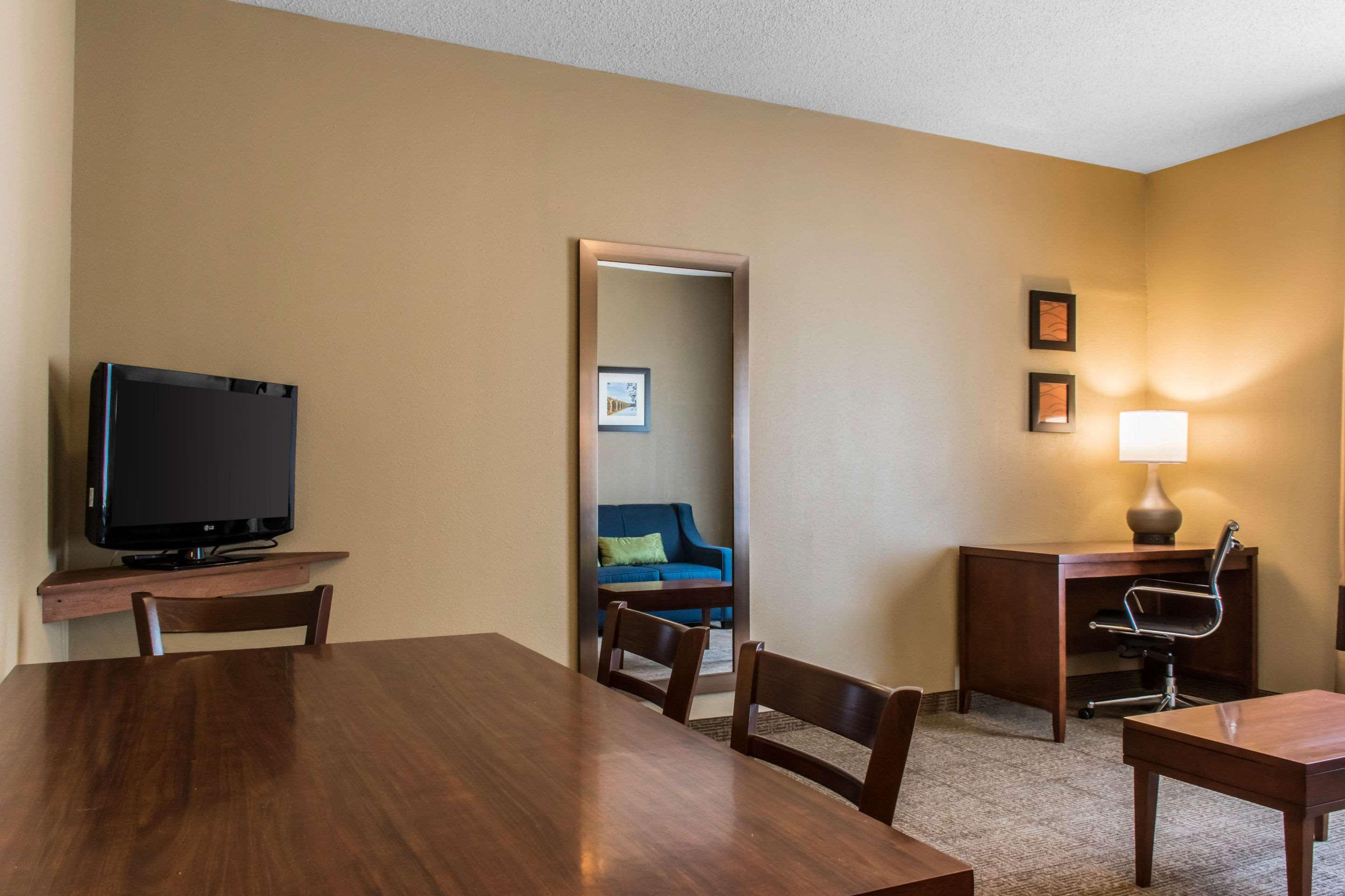 Inn Comfort Lancaster County Columbia