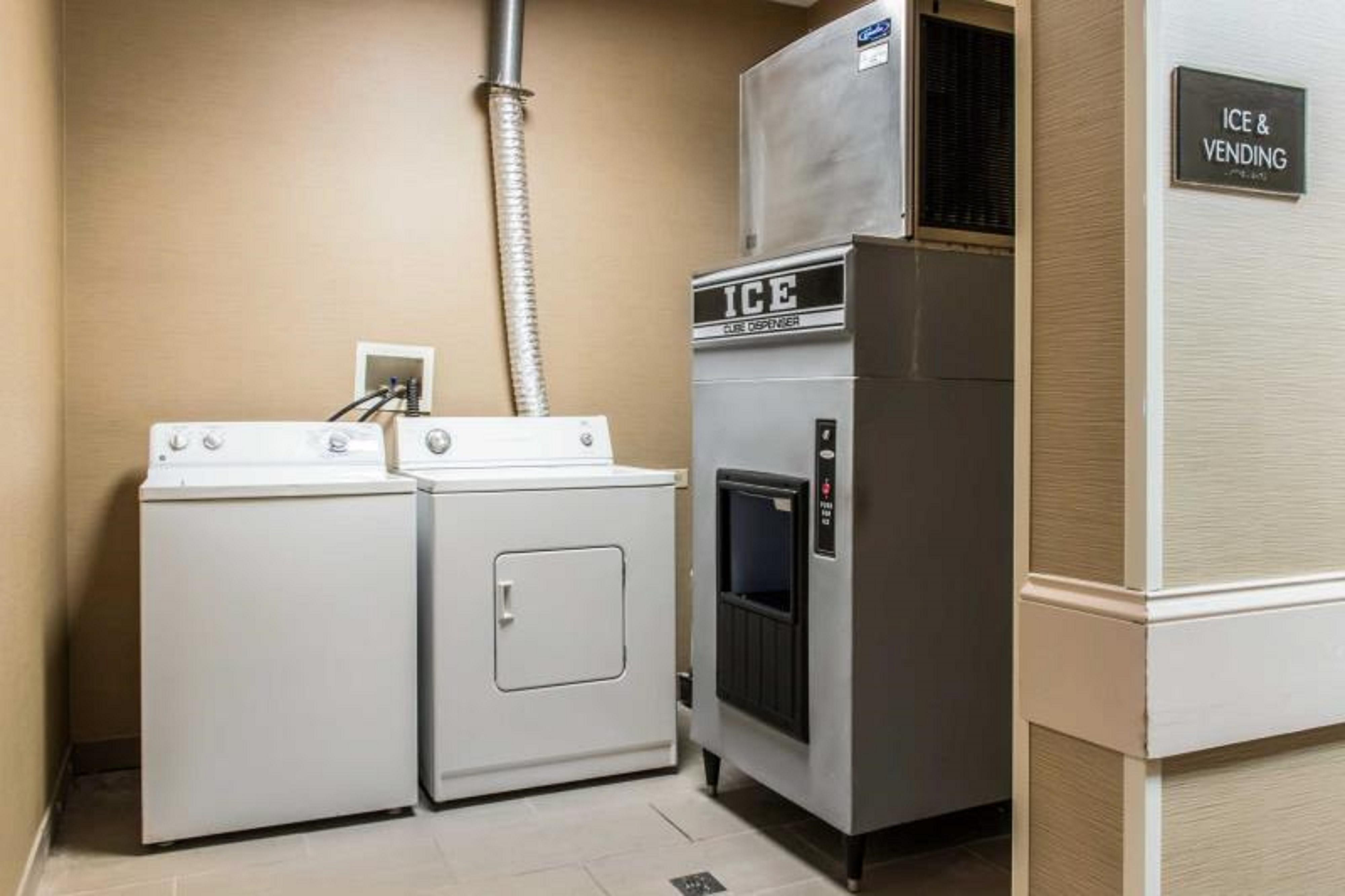 Comfort Lancaster County Inn